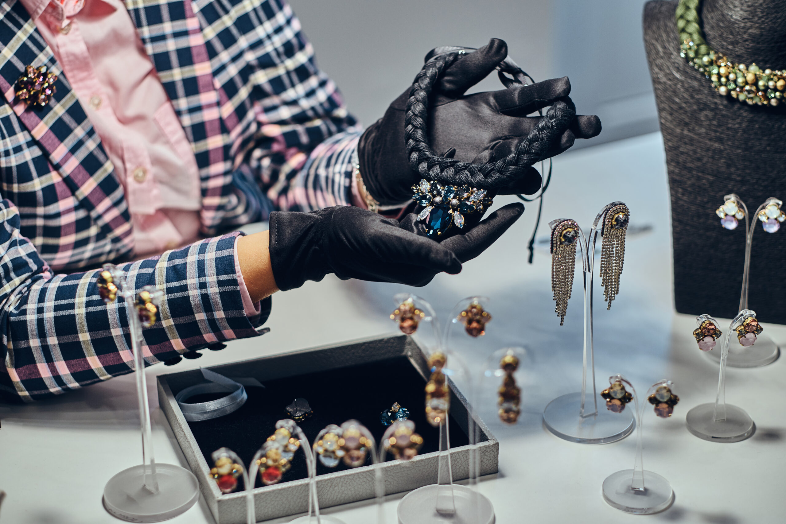 HOW TO START A JEWELLERY STORE BUSINESS IN NIGERIA